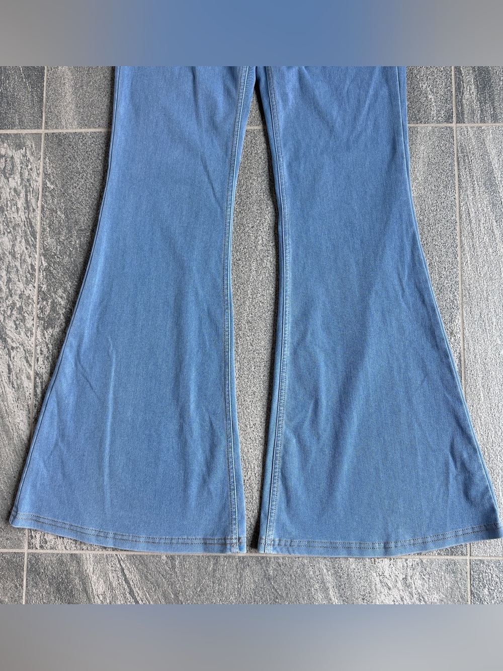 Halara Flex High Waisted Crossover Pocket InstantCool Washed Casual Jeans M 8/10 - Picture 9 of 16
